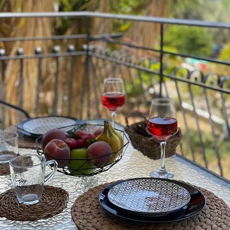 Lemon Tree Apartments B C 아르고스톨리온 외부 사진