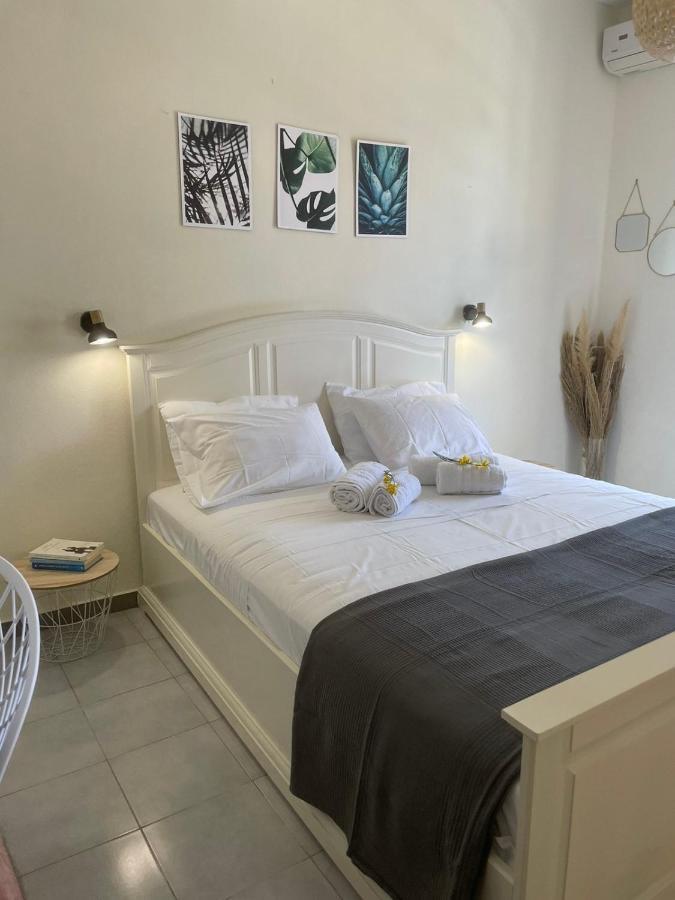 Lemon Tree Apartments B C 아르고스톨리온 외부 사진