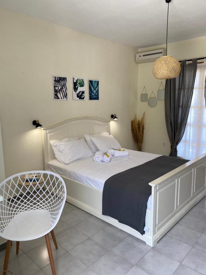 Lemon Tree Apartments B C 아르고스톨리온 외부 사진