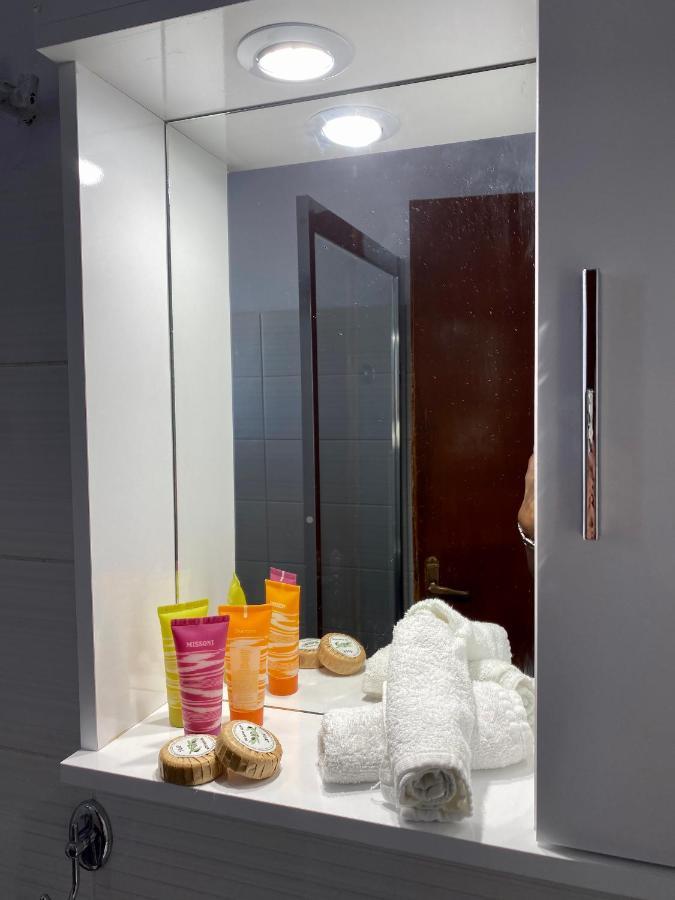 Lemon Tree Apartments B C 아르고스톨리온 외부 사진